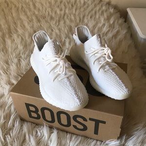Adidas Yeezy Boost 350 V2